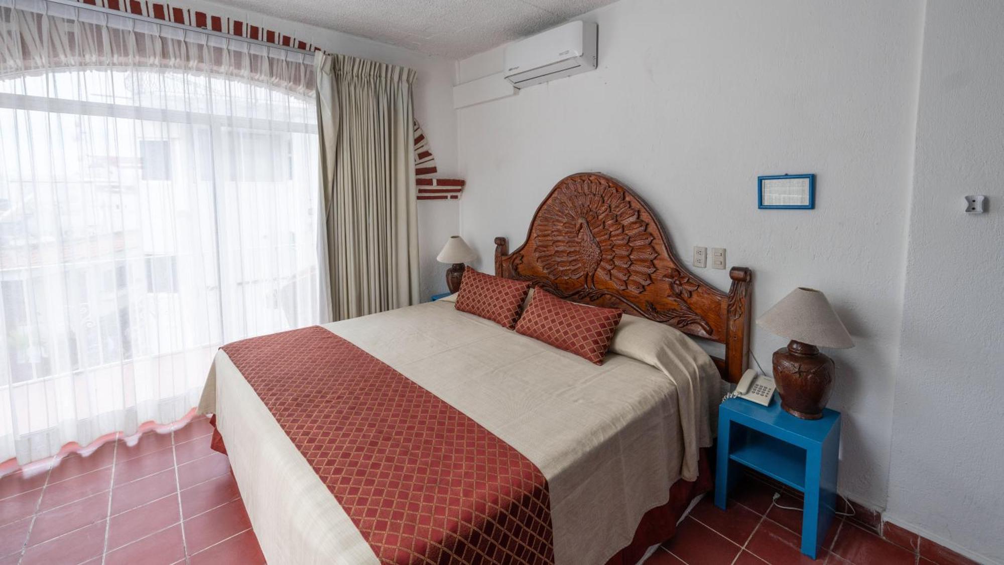 Hotel Encino Malecon Centro Puerto Vallarta Szoba fotó