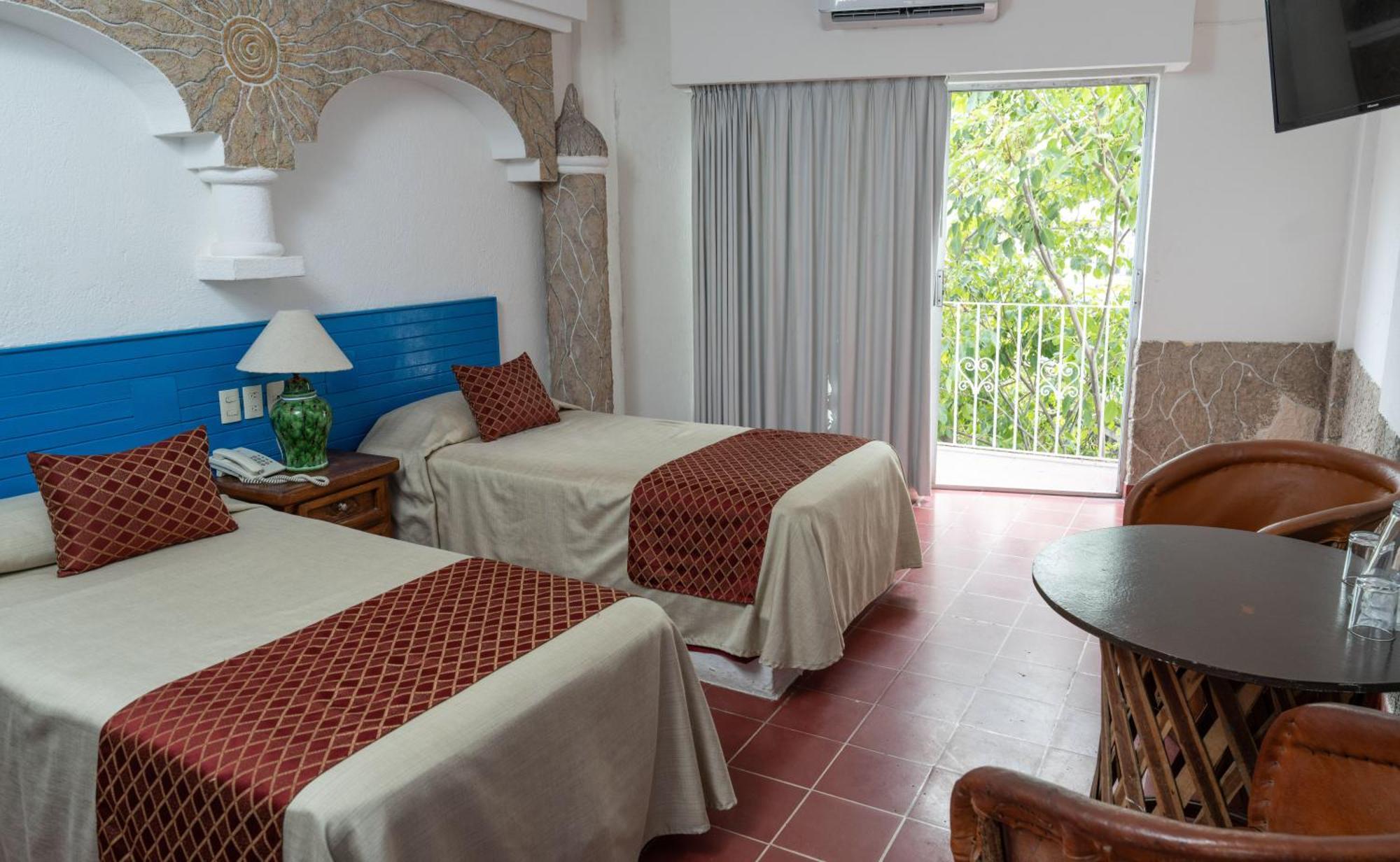 Hotel Encino Malecon Centro Puerto Vallarta Szoba fotó