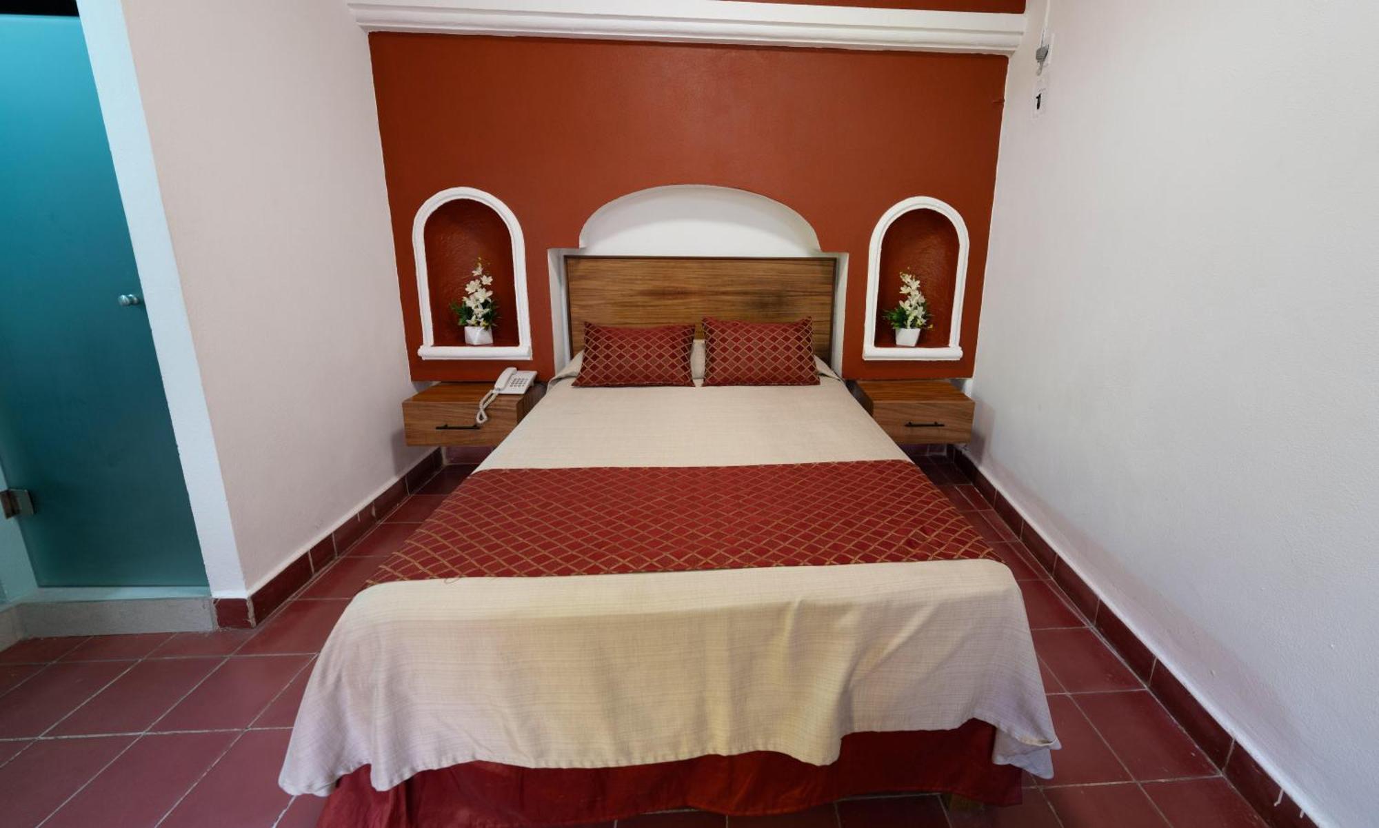 Hotel Encino Malecon Centro Puerto Vallarta Szoba fotó