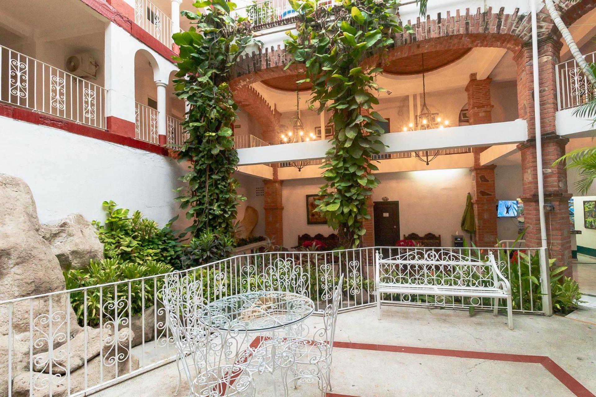 Hotel Encino Malecon Centro Puerto Vallarta Kültér fotó